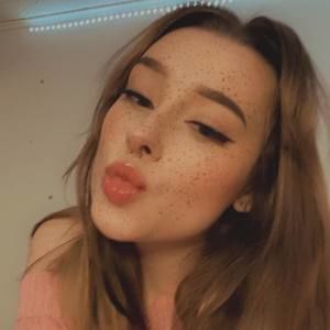 Meet your Posher, Maddie